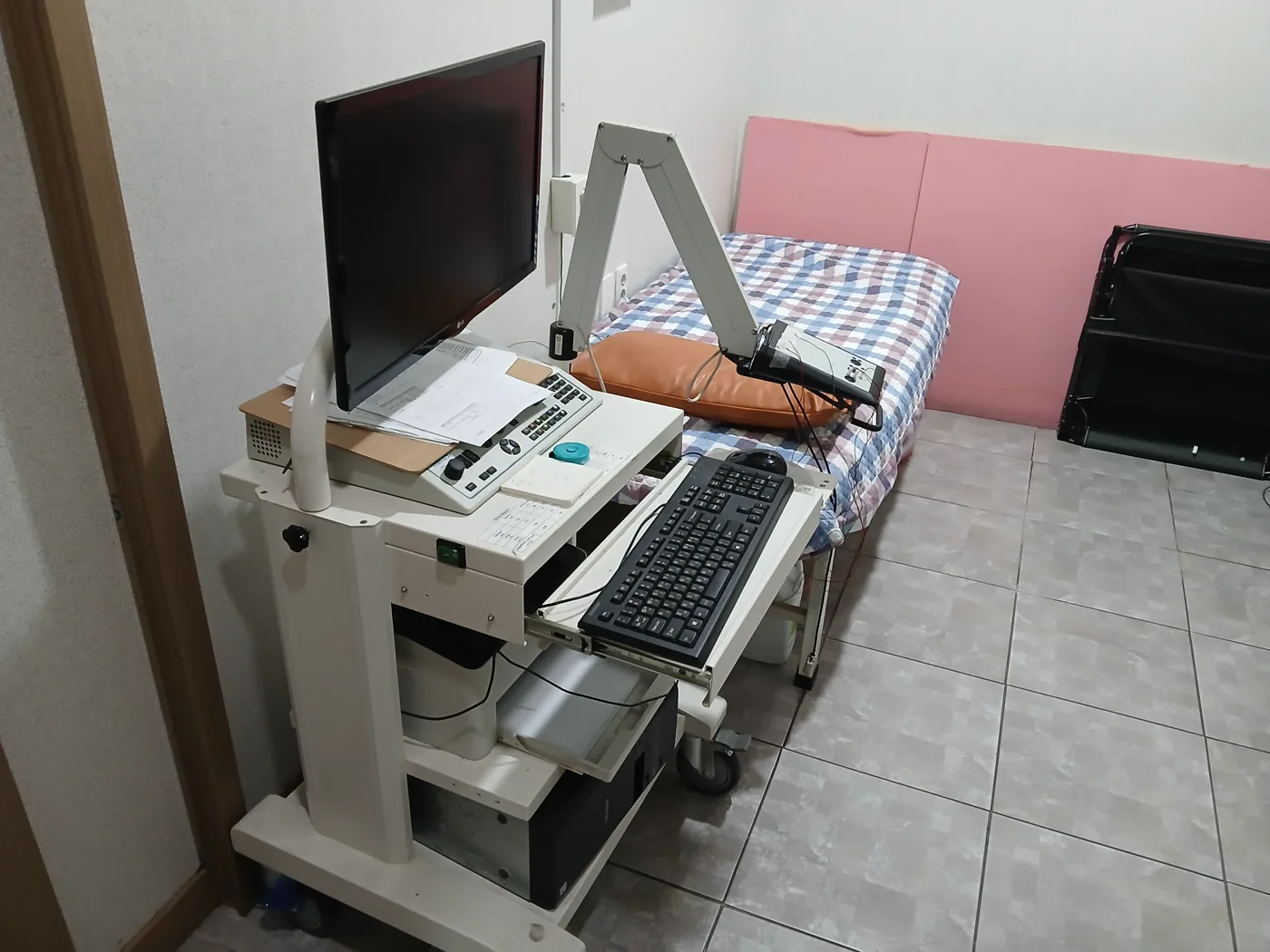 더세움병원 근전도검사 장비